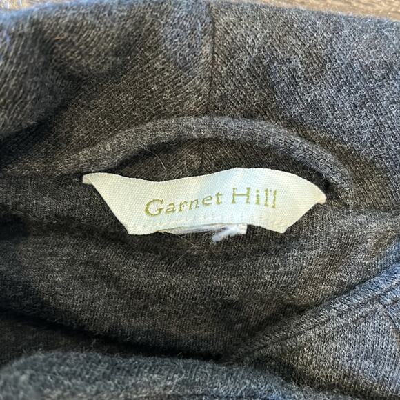 Garnet Hill Grey Asymmetrical Quilted Jacket Size 10/M - Picture 7 of 9